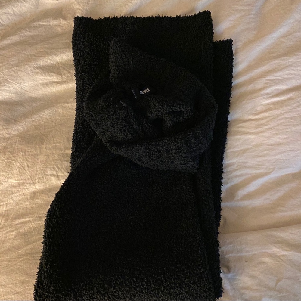 SKIMS cozy knit pants L/XL